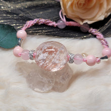 Load image into Gallery viewer, 0876 雪幽靈手編手繩
