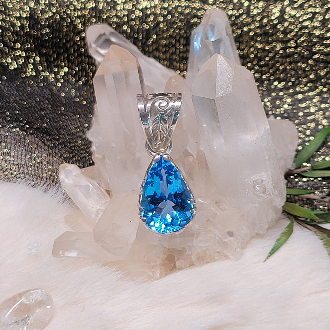 1011 瑞士藍托帕石S925純銀吊墜