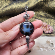 Load image into Gallery viewer, 1046 麒麟羊板眼一眼天珠吊墜
