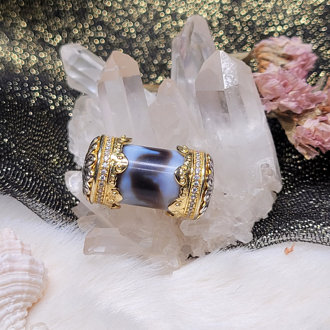 1159 牙牙天珠鑲嵌款吊墜