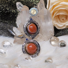 Load image into Gallery viewer, 1058 紅肉羊板眼天眼天珠耳環
