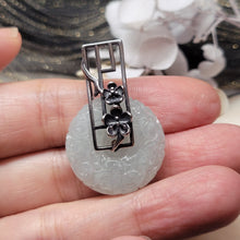 Load image into Gallery viewer, 1182 晴水綠翡翠雕刻平安扣S925純銀吊墜
