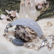 Load image into Gallery viewer, 1217 A貨翡翠立體雕刻冰竹節銀手鏈
