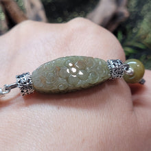 Load image into Gallery viewer, 1222 A貨翡翠秋香綠灑金銀手鏈
