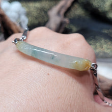 Load image into Gallery viewer, 0790 冰黃飄花翡翠玉衡925銀吊墜
