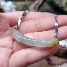 Load image into Gallery viewer, 0790 冰黃飄花翡翠玉衡925銀吊墜
