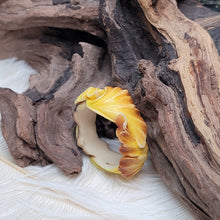 Load image into Gallery viewer, 1140 猛獁彩繪銀杏葉主題戒指
