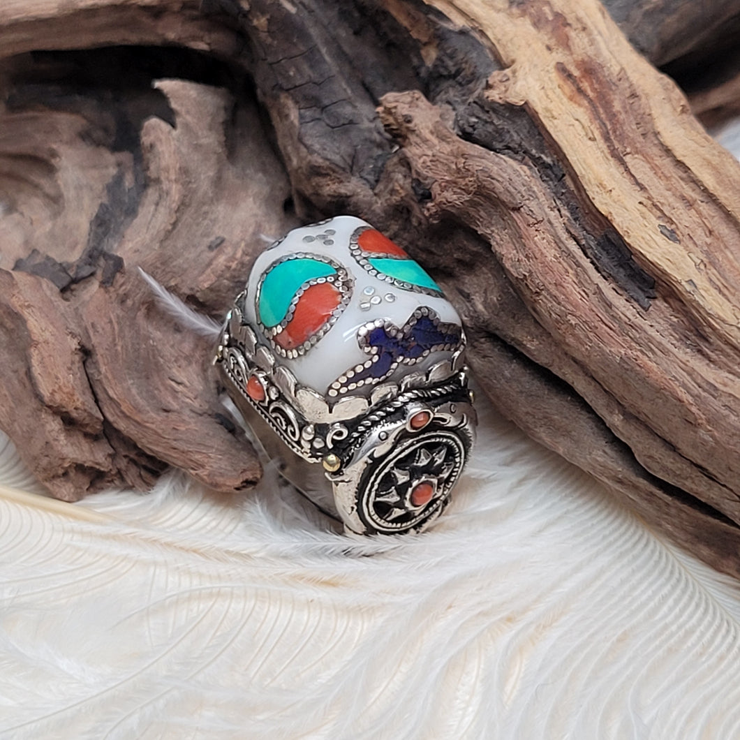 0862  白珊瑚鑲嵌重工設計戒指