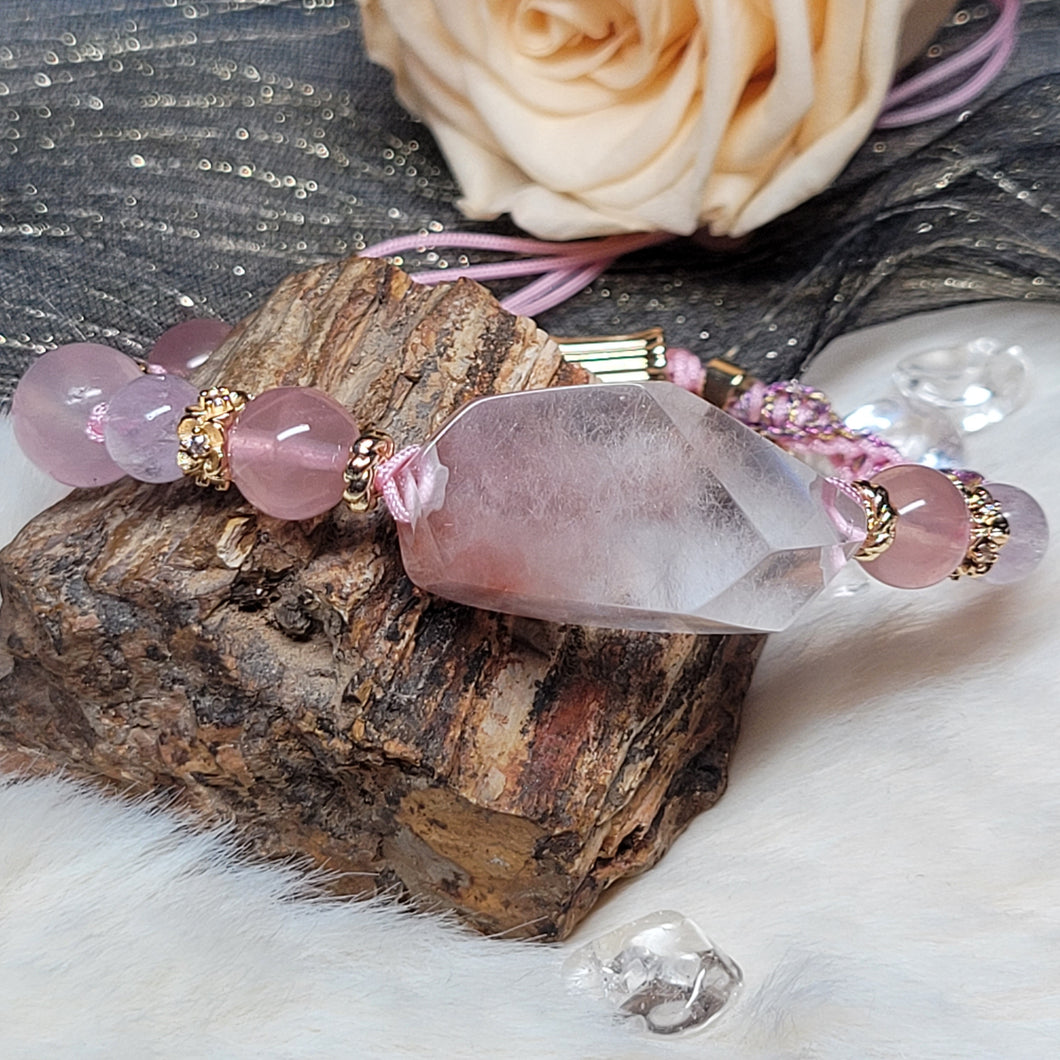 0368 粉紅兔毛手編手繩