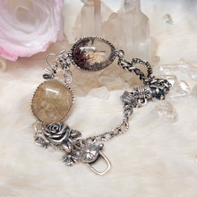 Load image into Gallery viewer, 0742 金雲母幽靈共生礦，鈦晶花2粒S925純銀設計款手鏈
