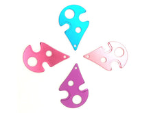 Load image into Gallery viewer, Aluminium Essential Oil Key Tool, Universal Opener and Remover for Roller Balls and Caps (Tear Shape)
